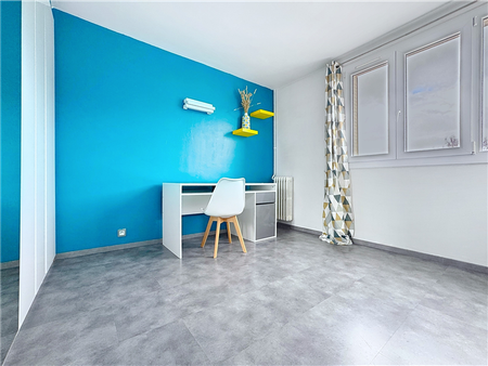 3 pièces - Meublé - 71 m² - 7ème étage - Colocation non autorisée - Photo 4