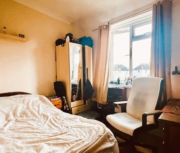 5 bedroom terraced house to rent - Photo 2