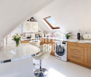 1 bedroom in a house share to rent - Photo 6
