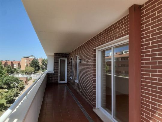 Boadilla del Monte, Community of Madrid - Photo 1