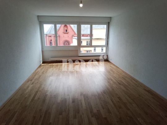 Magnifique 3 pièces rénové avec balcon à Neuchâtel - Photo 1