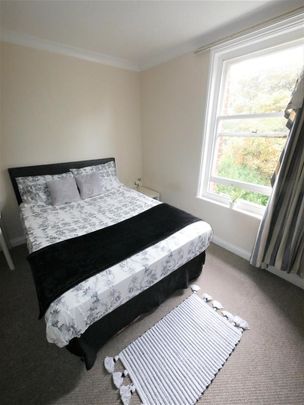 14 Carlton Road, Bournemouth - Photo 1