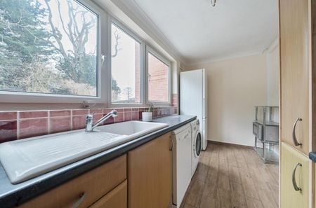 Hillbrow Road, Bromley, BR1 4JL - Photo 3