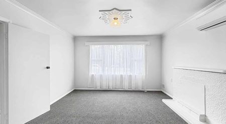 GONVILLE - 3 BEDROOMS - Photo 2