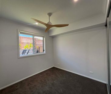 NEW BUILD FAMILY HOME - Photo 3