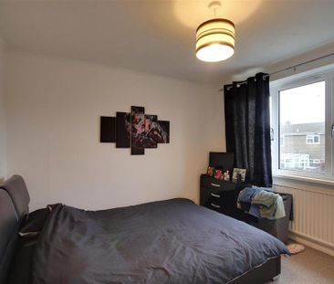 2 bedroom maisonette to rent - Photo 6