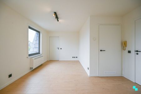 Volledig gerenoveerd éénslaapkamerappartement - Foto 5