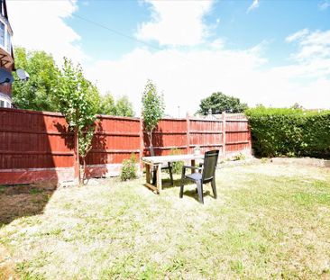 House share to rent - Photo 3