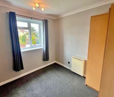 Hamworthy, BH15 - Photo 3