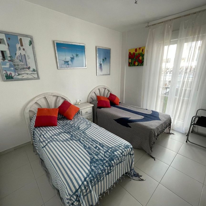 Piso de alquiler en Avenida Piedramar, 1d, Nagüeles Alto - Photo 1