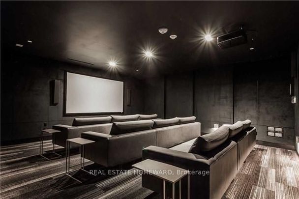 611 99 The Donway Road W - Photo 1