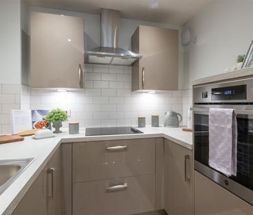 Riverain Lodge, Taunton - Photo 3