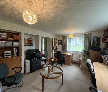 4 bedroom detached house to rent - Photo 4