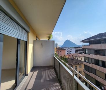 Lugano: top floor with a view - Photo 1