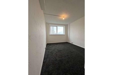 Selcroft Avenue, Quinton, Birmingham, B32 - Photo 3