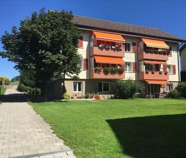 My apartment, my garden chair - Photo 1