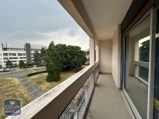 Appartement à louer 4 pièces 105.61m² - Photo 1