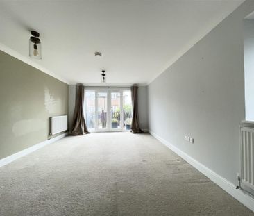 19, Sherway Close - Photo 1