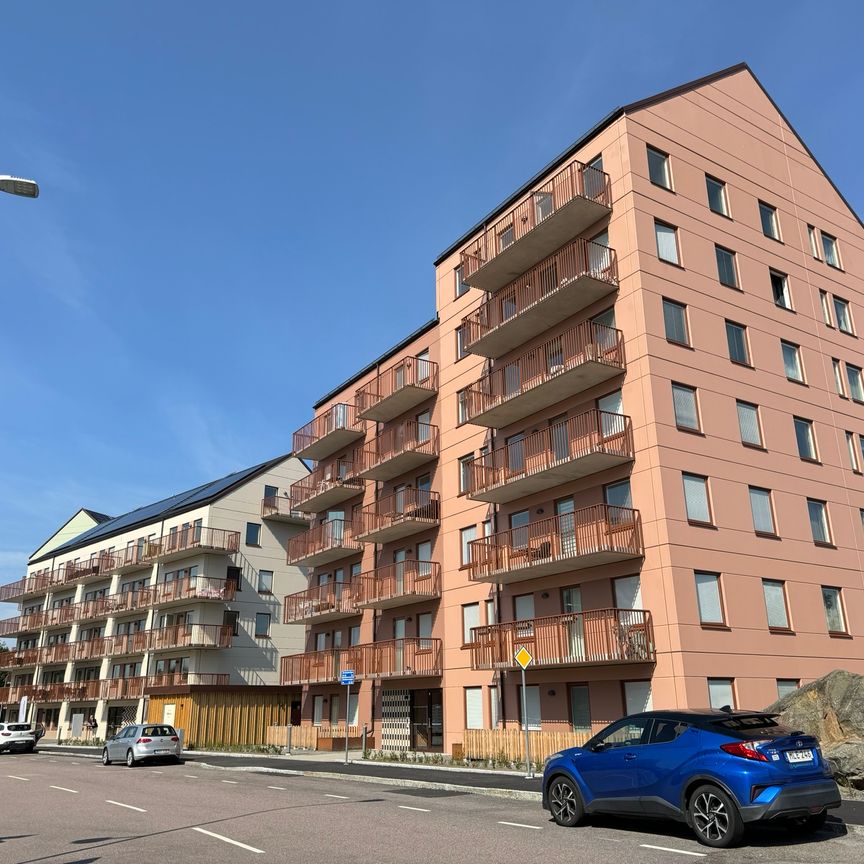 Gårdstensvägen, Angered - Foto 1