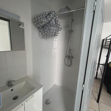 Location Appartement 1 pièce 25m² DOUAI 59500 - Photo 3