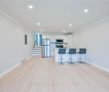 738 Mohawk Road E #Upper - Photo 4