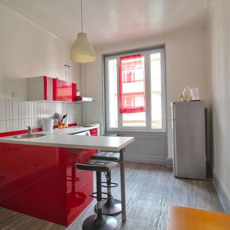 Location Appartement 2 pièces 33m² ST ETIENNE 42000 - Photo 4
