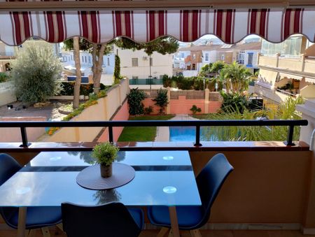 Alquiler de piso en Calle Vizcaya - Photo 4