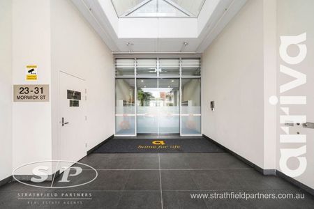 Arriva Strathfield | Huge Luxury 3 Bedroom Apartment - Photo 3