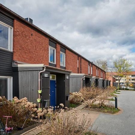 Kung Hans väg 173 b, Rotebro - Photo 4