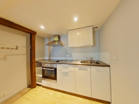 Location Appartement 4 pièces 85m² POITIERS 86000 - Photo 4