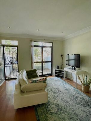 Rosebery - Photo 1