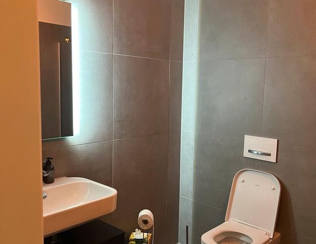 2 Zimmer Wohnung Kreuzberg unbefristet - Foto 1