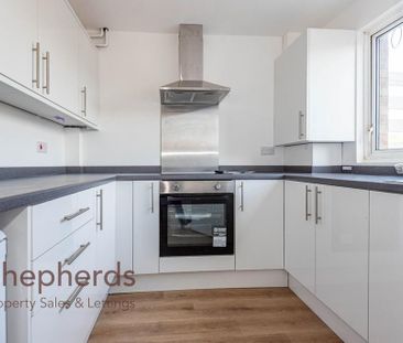 2 bedroom maisonette to rent - Photo 2