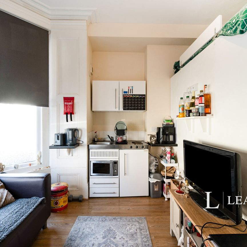 1 bedroom studio to rent Lawrence Road, Southsea, Hampshire, PO5 - Photo 1