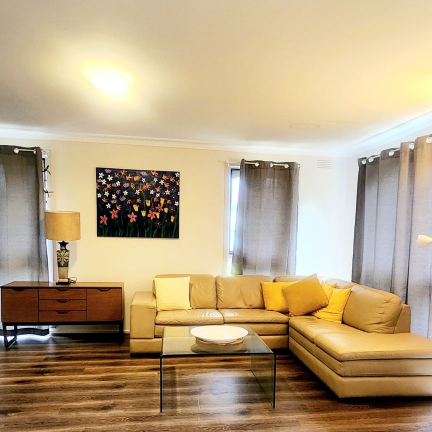 Doncaster East - Photo 1