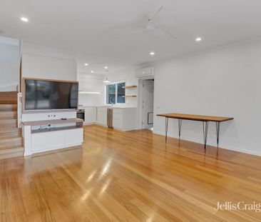 Two Bedroom Townhouse in Williamstown - Photo 5