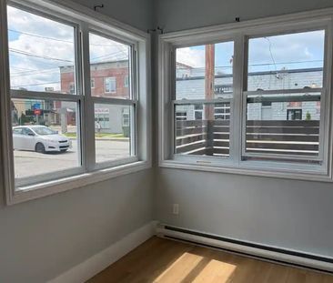 Mignon 4 1/2 Situé Au 20 8e Avenue Nord - Photo 3