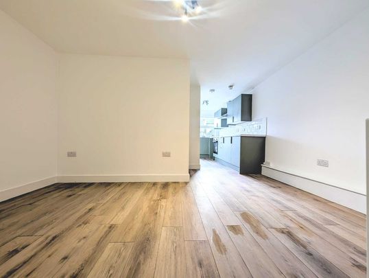 Llewellyn Street, Pentre - Photo 1