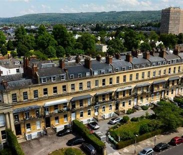 Suffolk Square, Cheltenham, GL50 - Photo 3