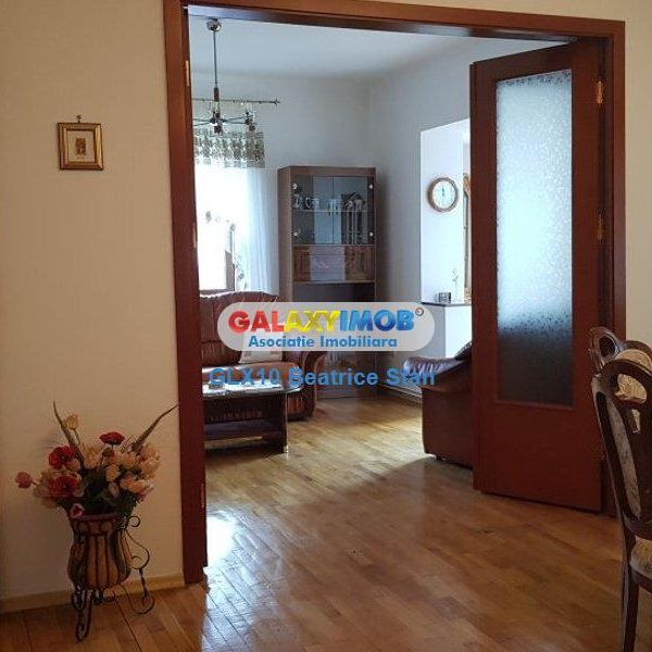 Resedinta mobilata stil in vila / zona exclusivista Dorobanti - Fotografie 1