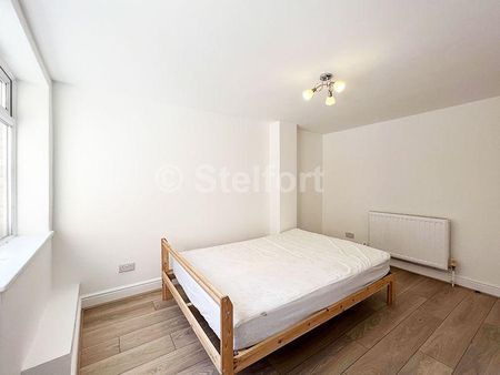 3 bedroom maisonette to rent - Photo 3