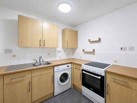 1 Bed Flat, Creighton Road, N17 - Photo 2