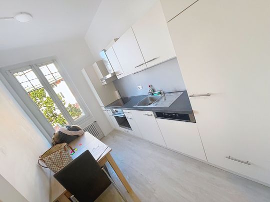 Beautiful 2.5 room apartment in the center of Chailly Lausanne - Photo 1