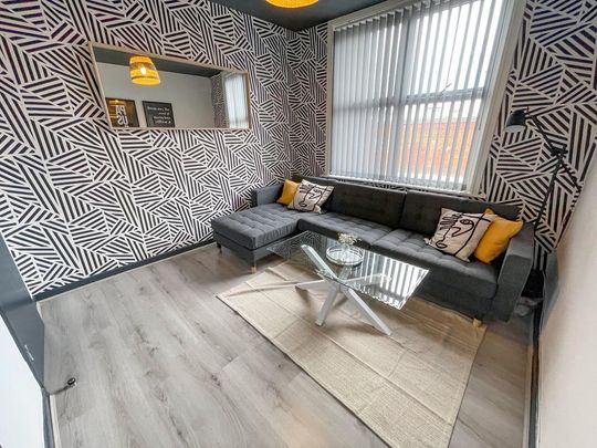 5 bedroom house to rent - Photo 1