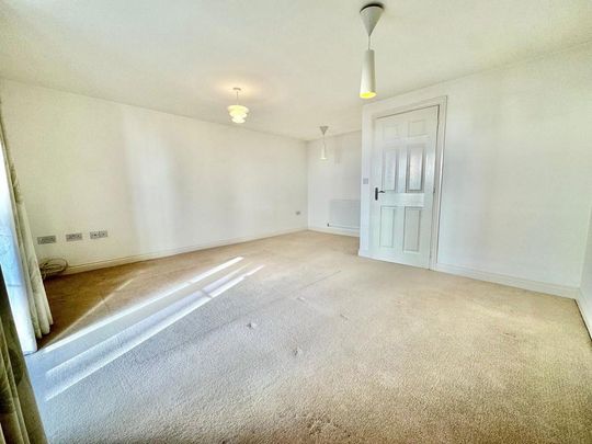 4 bedroom terraced house to rent - Photo 1