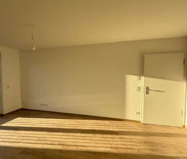 Neuwertige 2-Zimmer-Wohnung mit zentraler Lage in Griesheim ab 01.1... - Foto 1