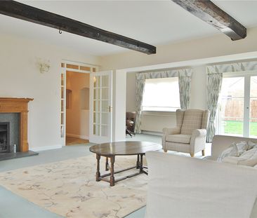 Castle Lane, Moreton Valence, Gloucester, Gloucestershire, GL2 - Photo 1