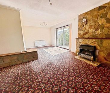 3 bedroom bungalow to rent - Photo 2