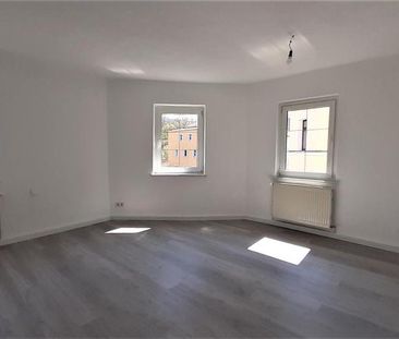 Frisch sanierte 3-Zimmer warten auf einen neuen Mieter! - Photo 2