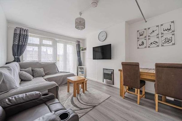 Cable Street, Shadwell, E1 - Photo 1